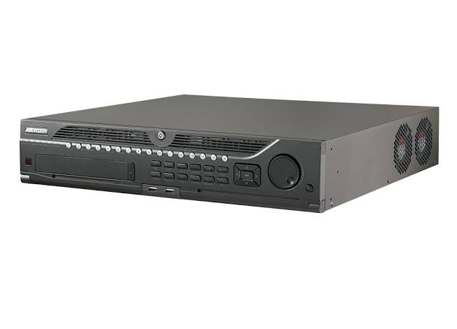 HikVision iDS-7332HUHI-M4